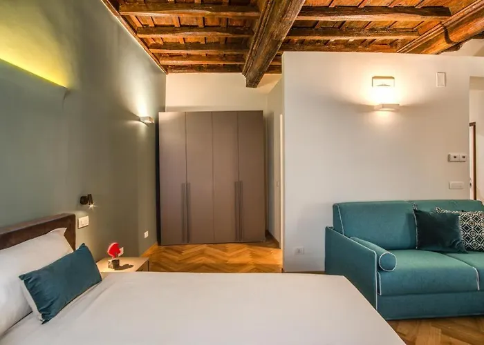 Maison Del Colosseo Apartment Rome